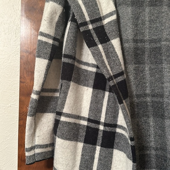 Anthropologie Field And Flower Plaid Jacket - Picture 4 of 5